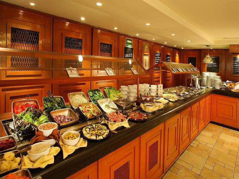 Emporio Reforma Hotel Mexico City Exterior photo A salad bar